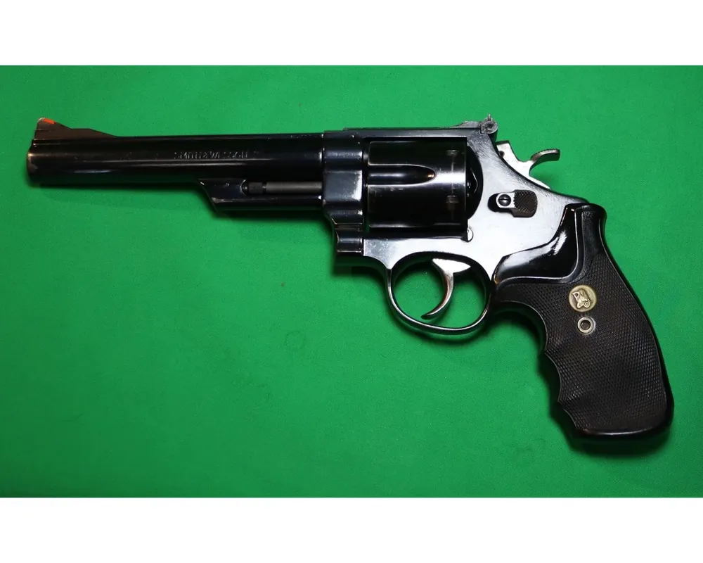 Smith & Wesson Model 29-2 44 Magnum 6 1/2" Revolver