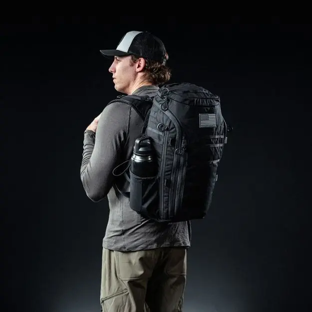 Switchblade Pack Black