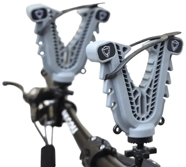 BAKCOU A-UGBR UNIVERAL MOUNTNG GUN/BOW RACK