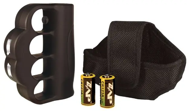 PS ZAP BLAST KNUCKLES 950 000 VOLTS