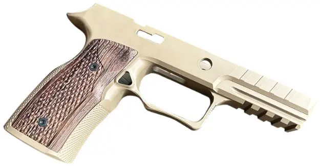 SHARPS GRIP FOR P320 FDE/WENGE