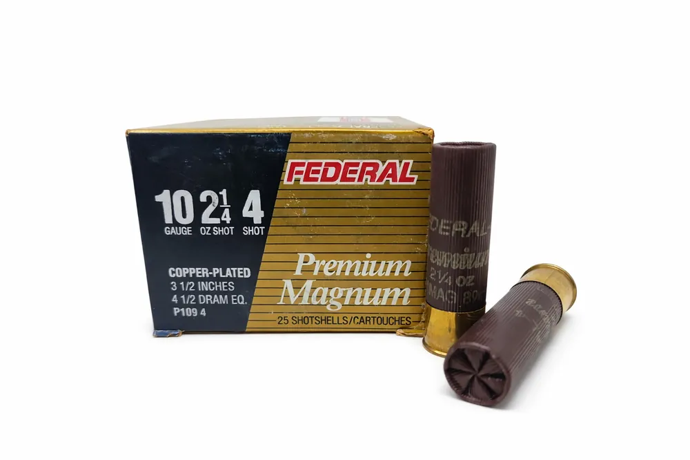 Federal Premium Magnum Ammunition - 10 Gauge - 3 1/2" - 4 1/2 Dr Eq. - 2 1/4 Oz. - 4 Shot - 25 Rounds