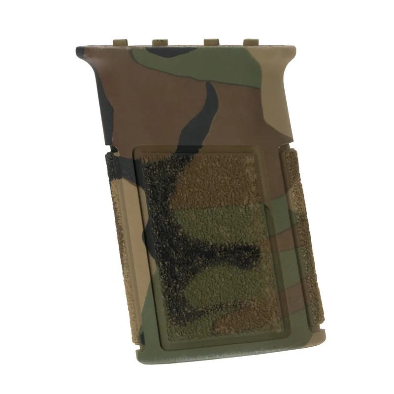 B5 Vertical Grip M-LOK in Woodland Camo