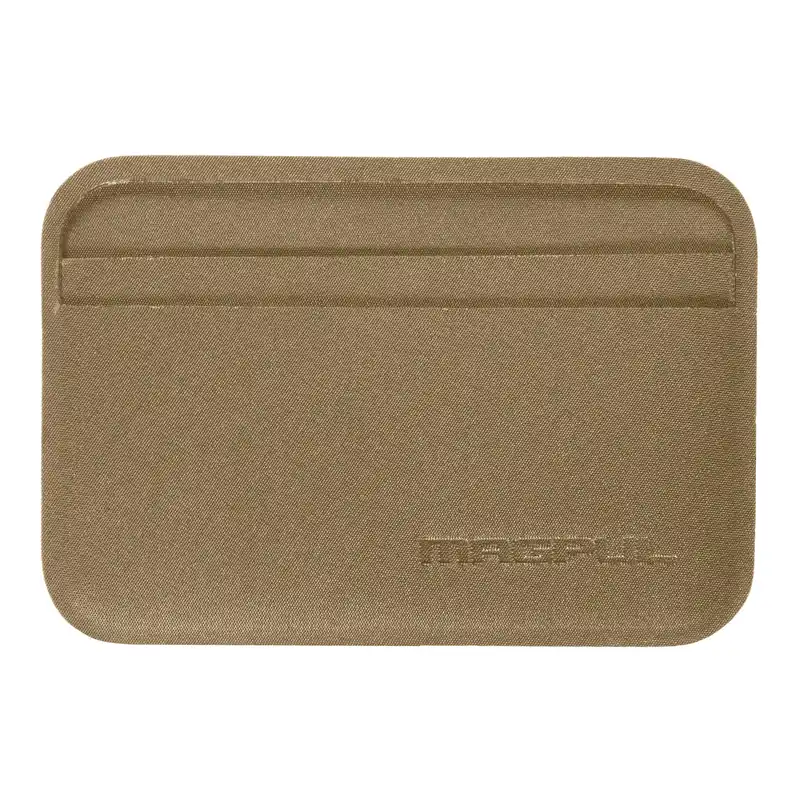 MAGPUL DAKA Everyday Wallet in Flat Dark Earth (FDE)
