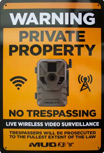 Wireless Video Surveillance Sign 8"x12" - Live Monitoring