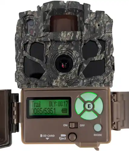Browning Dark Ops FHDR 40MP No Glow Trail Camera
