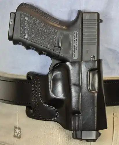 DeSantis E-Gat Slide Holster for Glock 19 - Black Leather OWB RH Fit